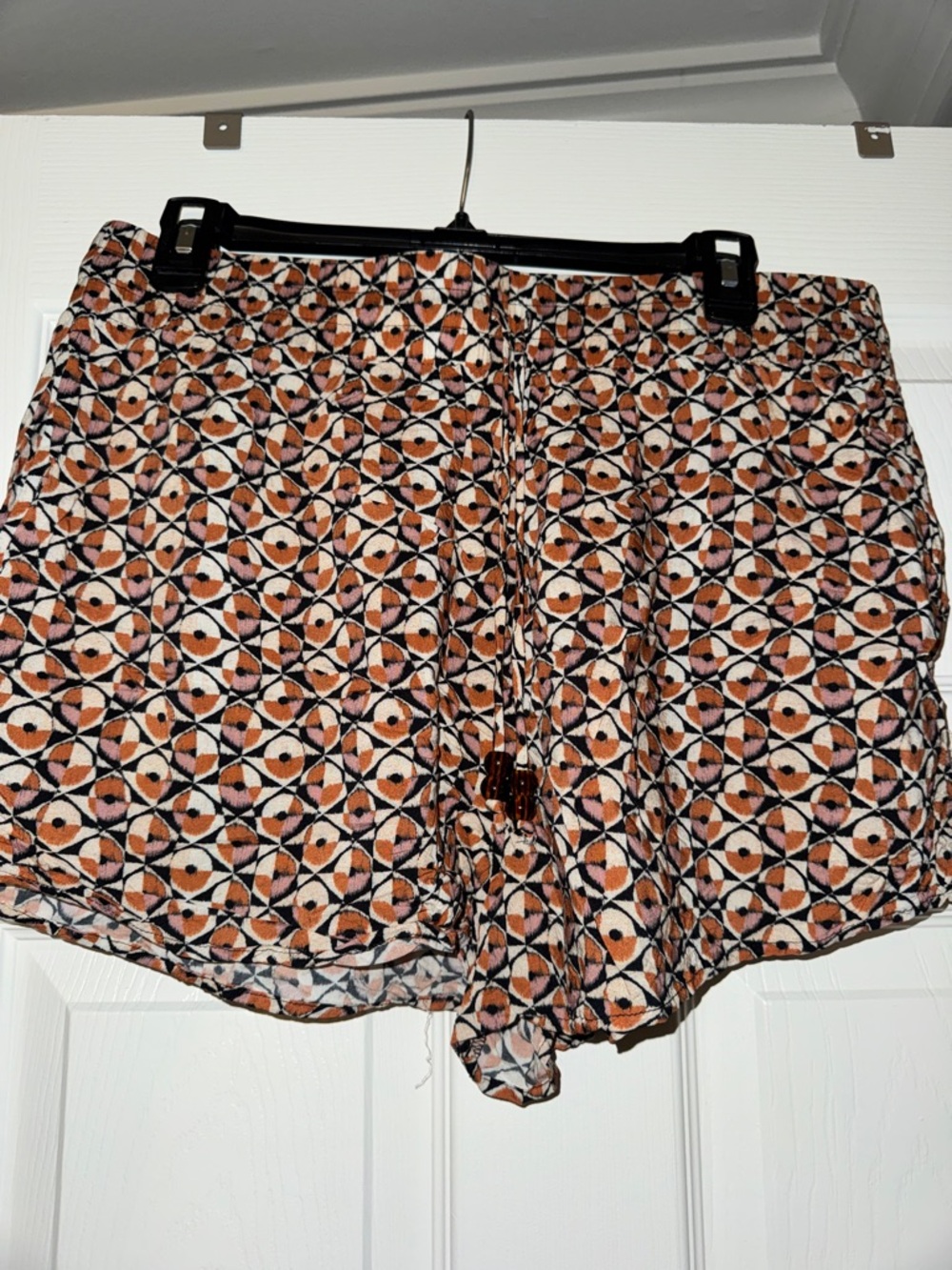 Women's Geometric Print Drawstring Skort - Orange & Black
